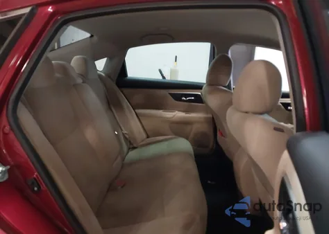 2015 Nissan Altima 2.5 S z USA, uszkodzony, nr VIN 1N4AL3AP6FC599525